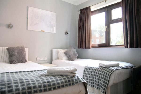 twinroomwithprivatebathroom twinroomwithprivatebathroom
